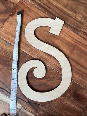 Wooden 9” Decorative Letter
S Cutout - Unfinished Craft